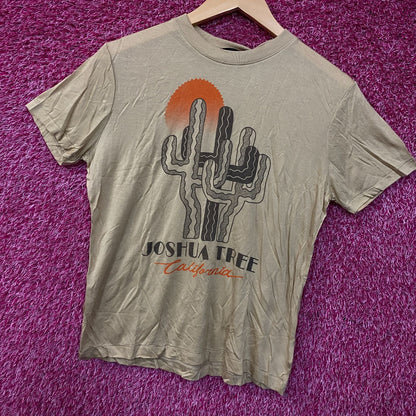 Junk Food Clothing Joshua Tree California Graphic Women's Tissue Tee XS