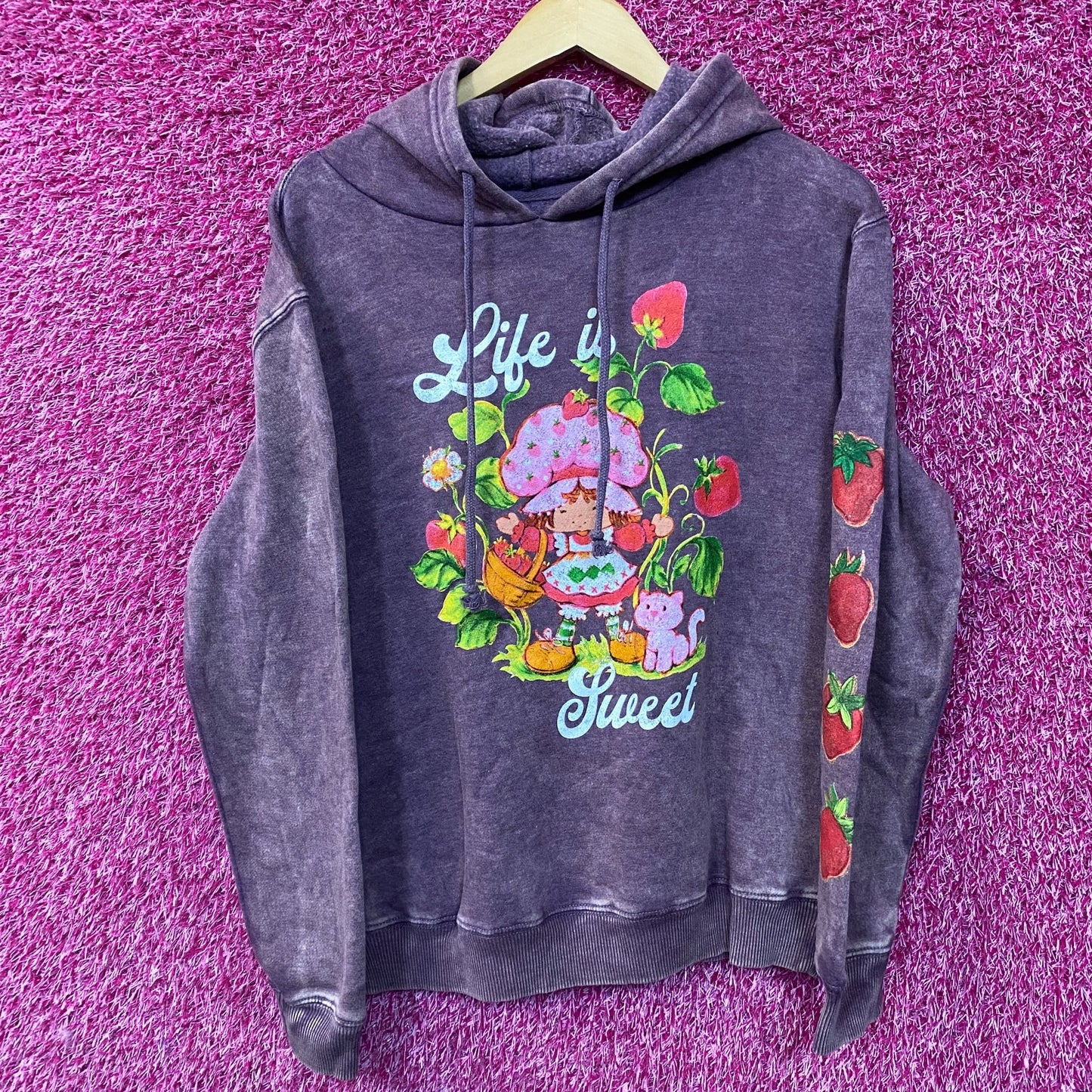 Strawberry Shortcake Life is Sweet Slogan Hoodie size Medium
