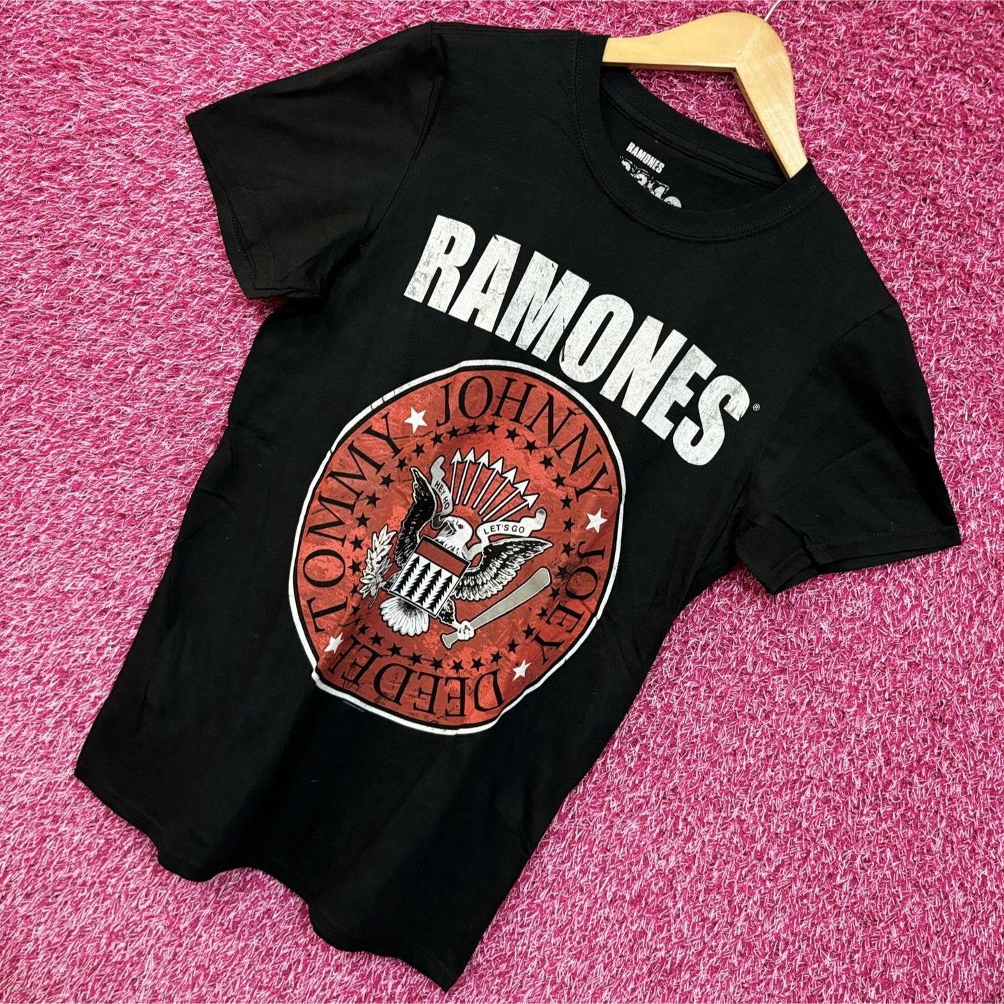 The Ramones Presidential Band Seal in Color Punk Rock Tee Small