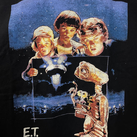 Junk Food E.T. Extra-Terrestrial Graphic Photograph T-Shirt Large