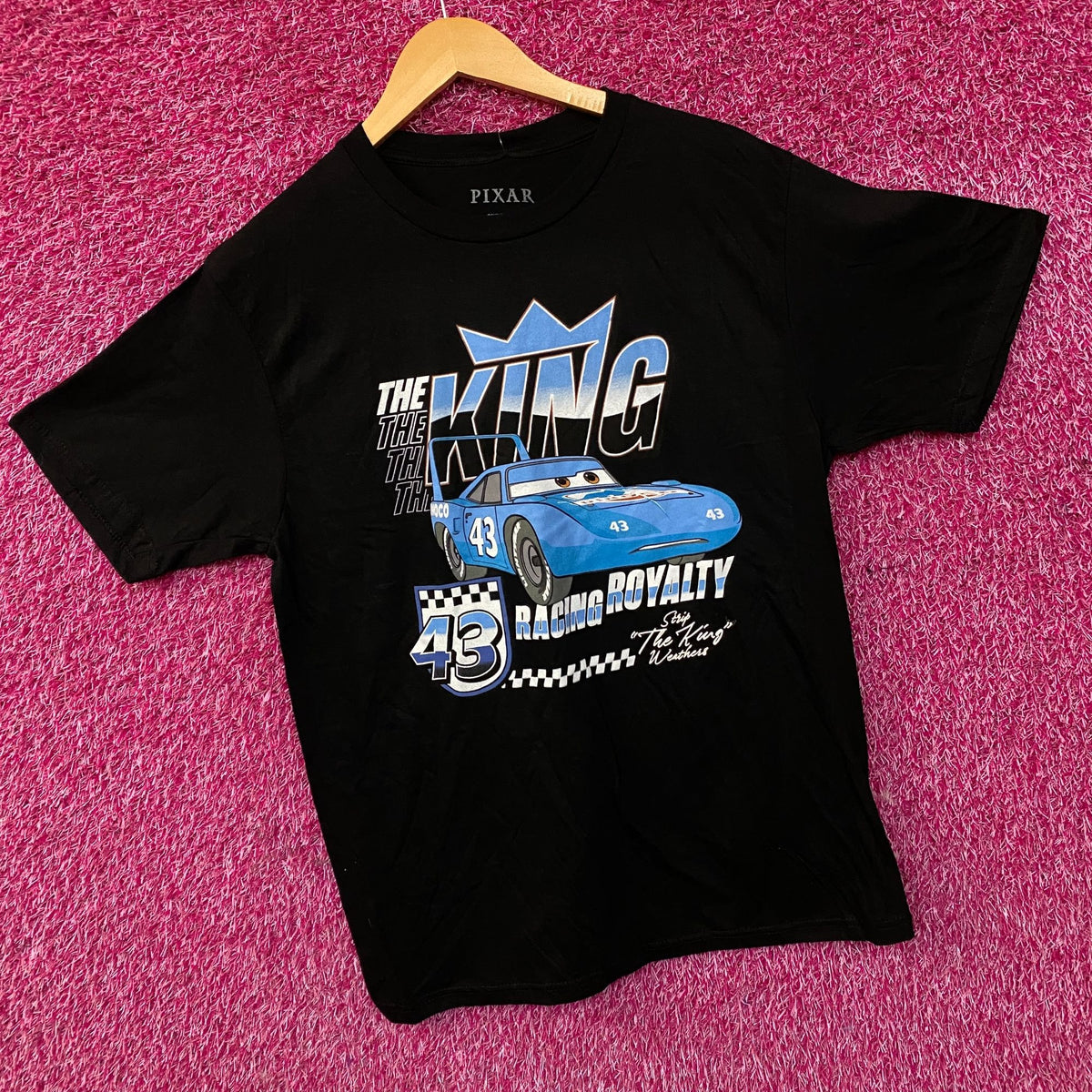 The King Racing Royalty Pixar Cars Tshirt size Medium