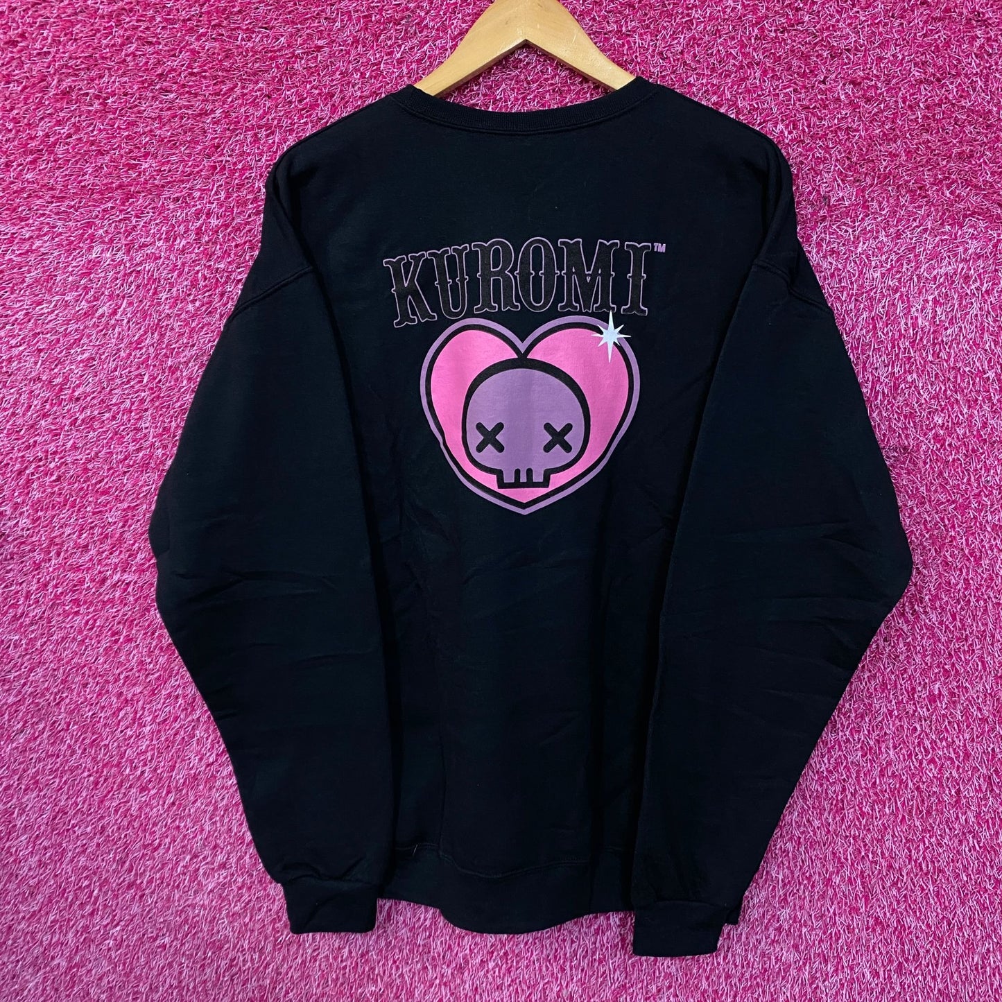 Kuromi In Love Crewneck sweater size Large