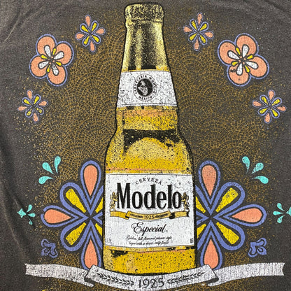 Modelo Especial Beer Bottle Promo T-Shirt Small