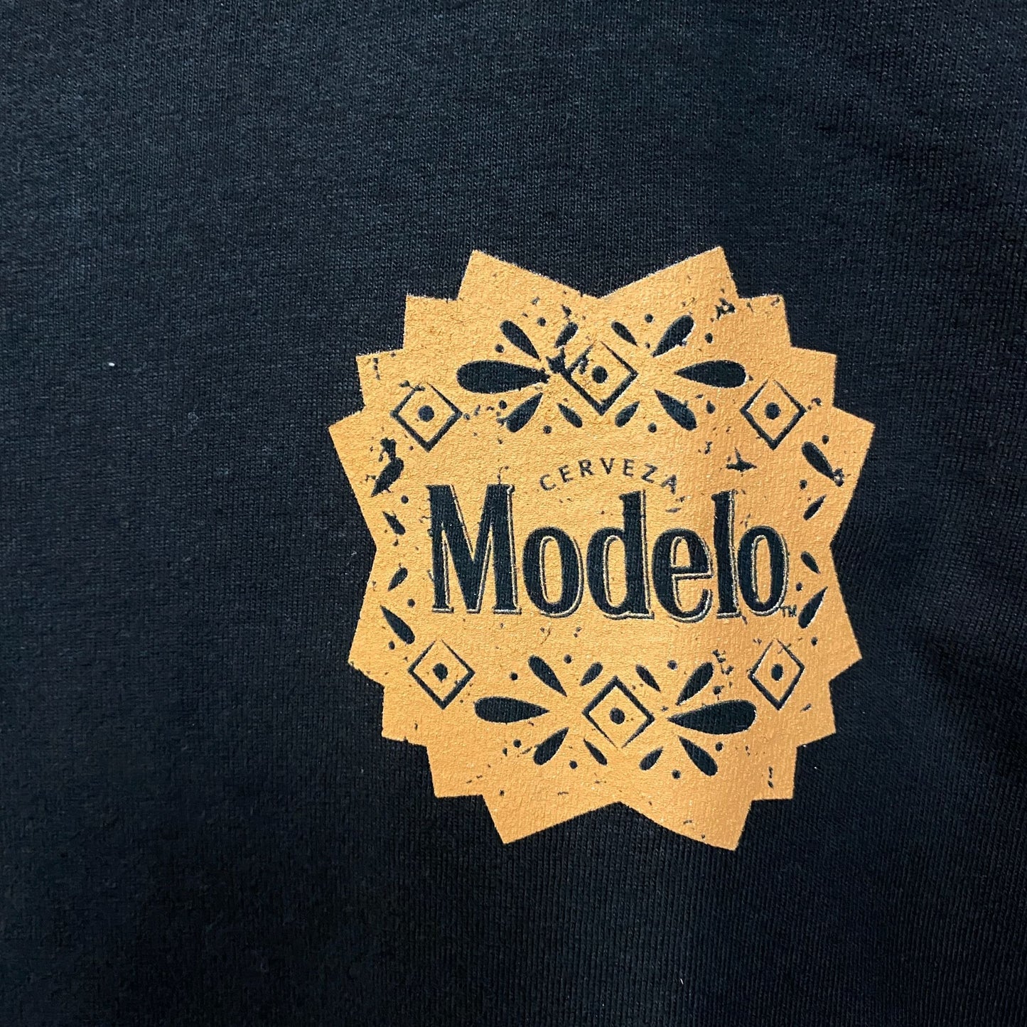 Modelo Viva La Tradicion Day of the Dead Tshirt size Small