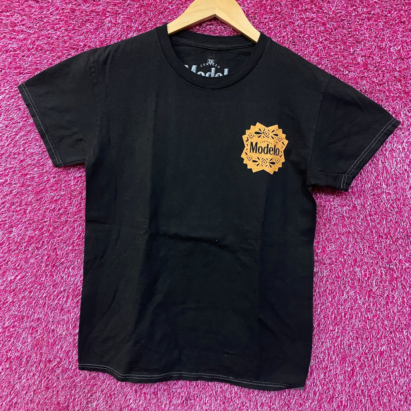 Modelo Viva La Tradicion Day of the Dead Tshirt size Small