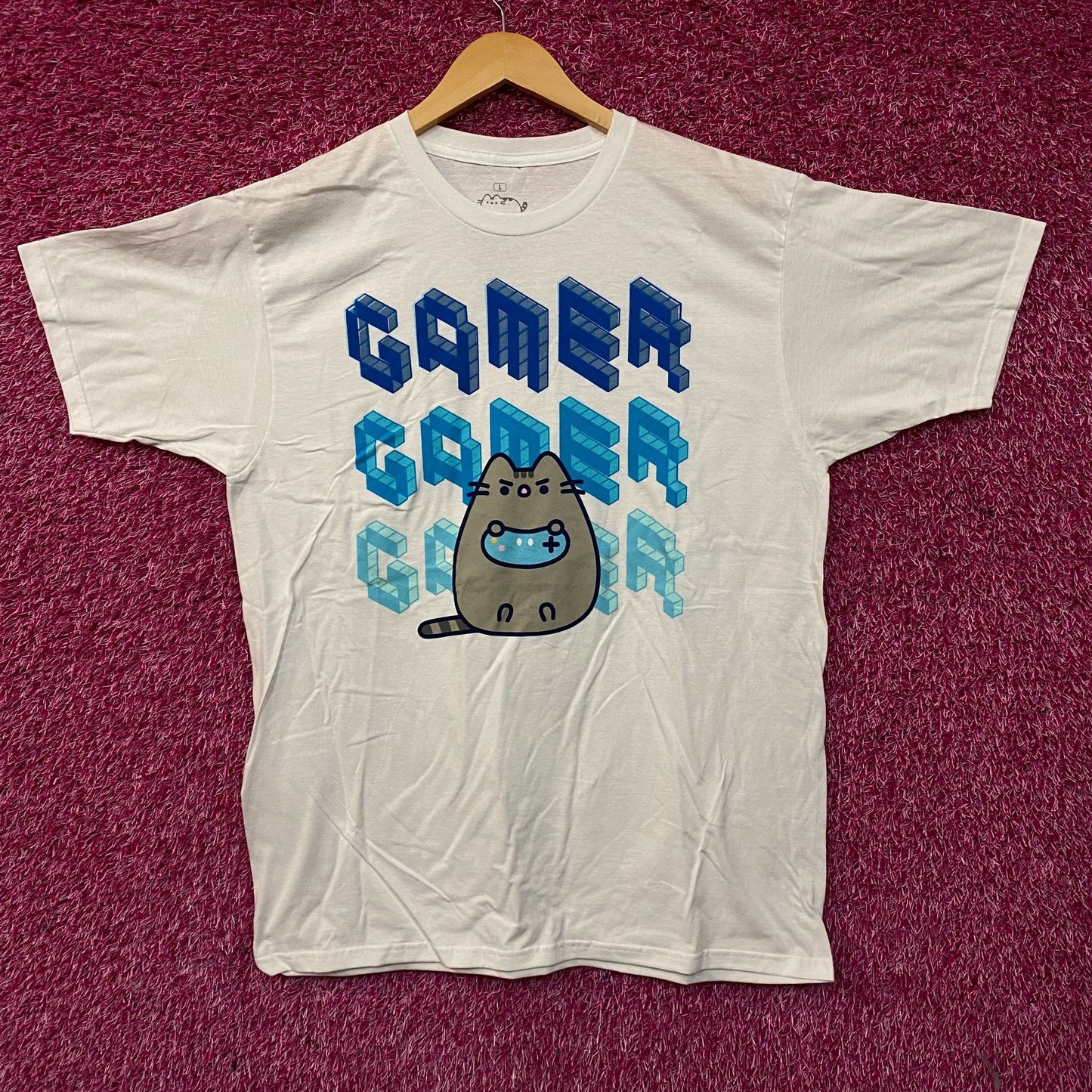 Pusheen Cat Gamer Cute Graphic T-Shirt Large