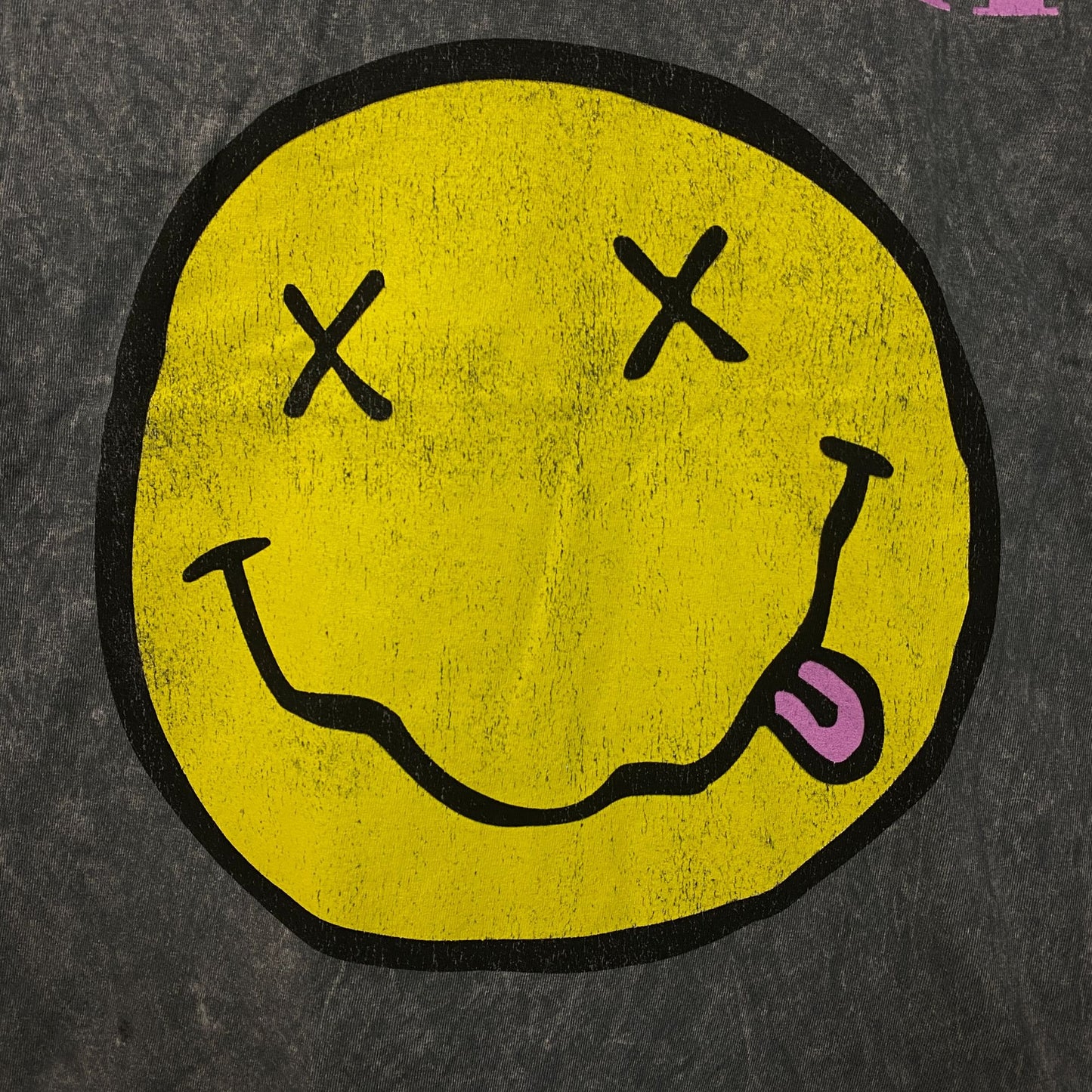 Nirvana Smiley Face Graphic Grunge T-Shirt Medium