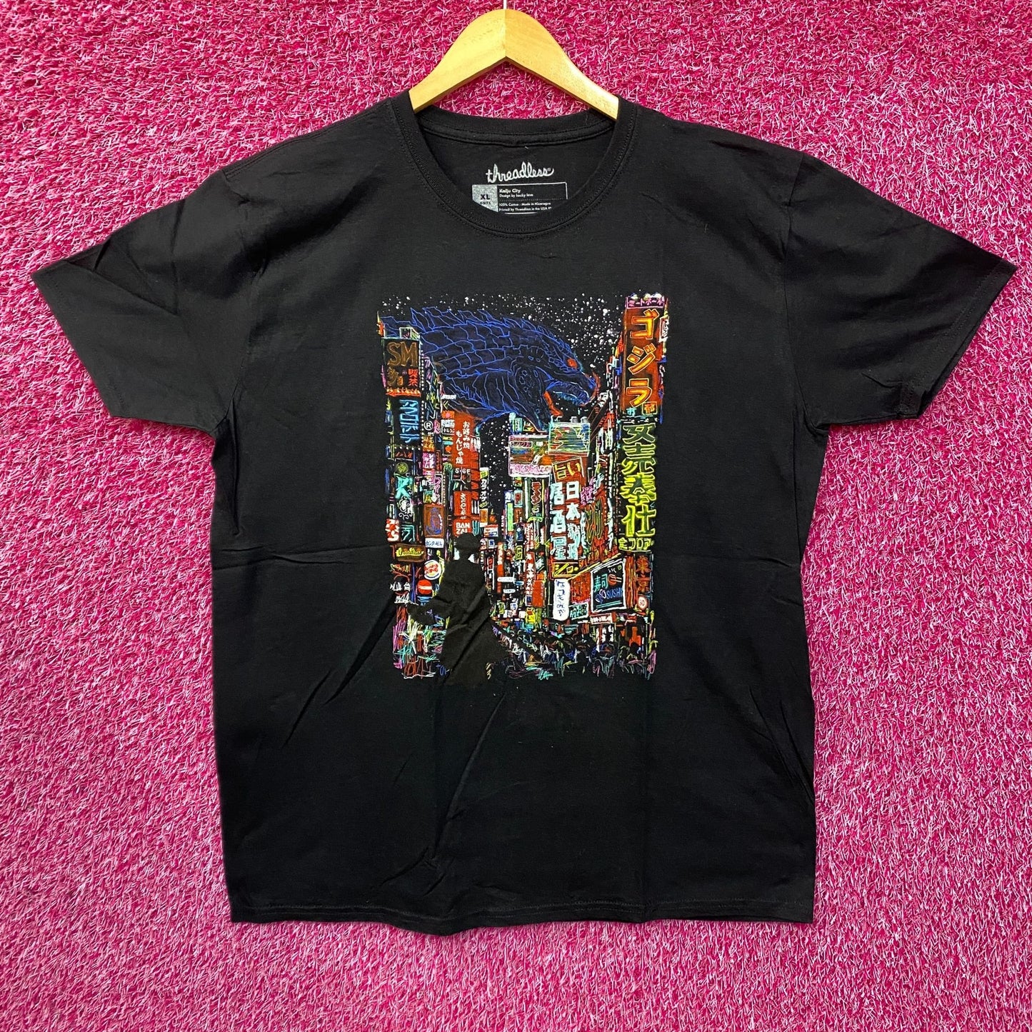 Threadless Godzilla Kaiju City Graphic  Design T-Shirt Size XL