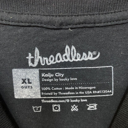 Threadless Godzilla Kaiju City Graphic  Design T-Shirt Size XL