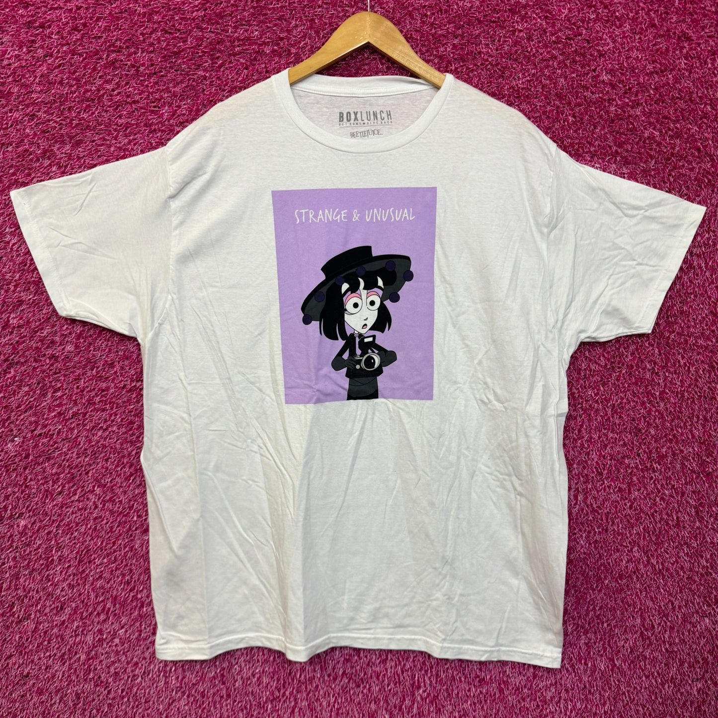 Beetlejuice Lydia Deetz T-shirt size 2XL
