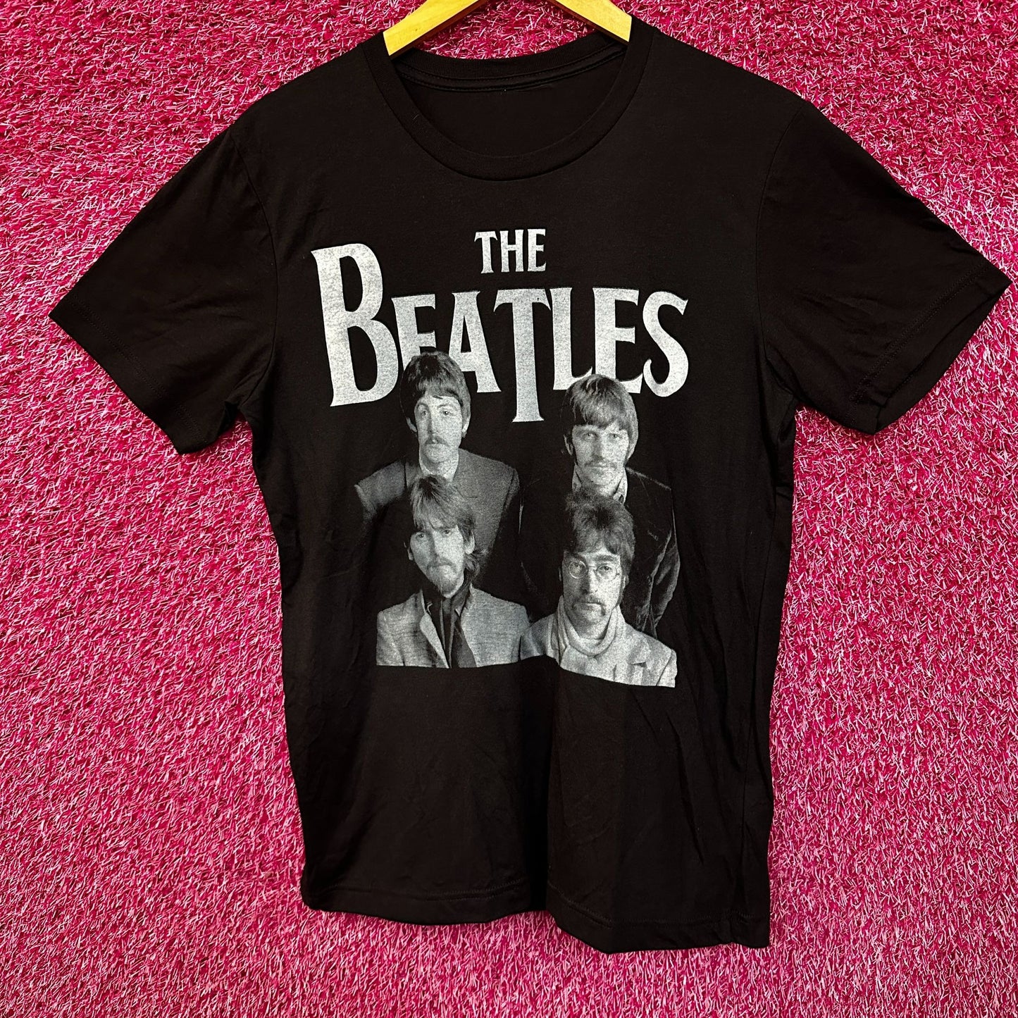 The Beatles retro music Tshirt size Medium