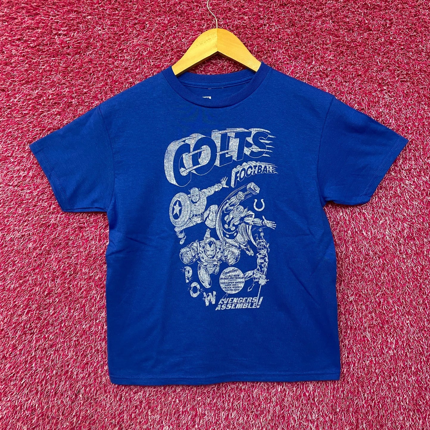 Junk Food X Marvel The Avengers Lineup Indianapolis Colts T-Shirt Small