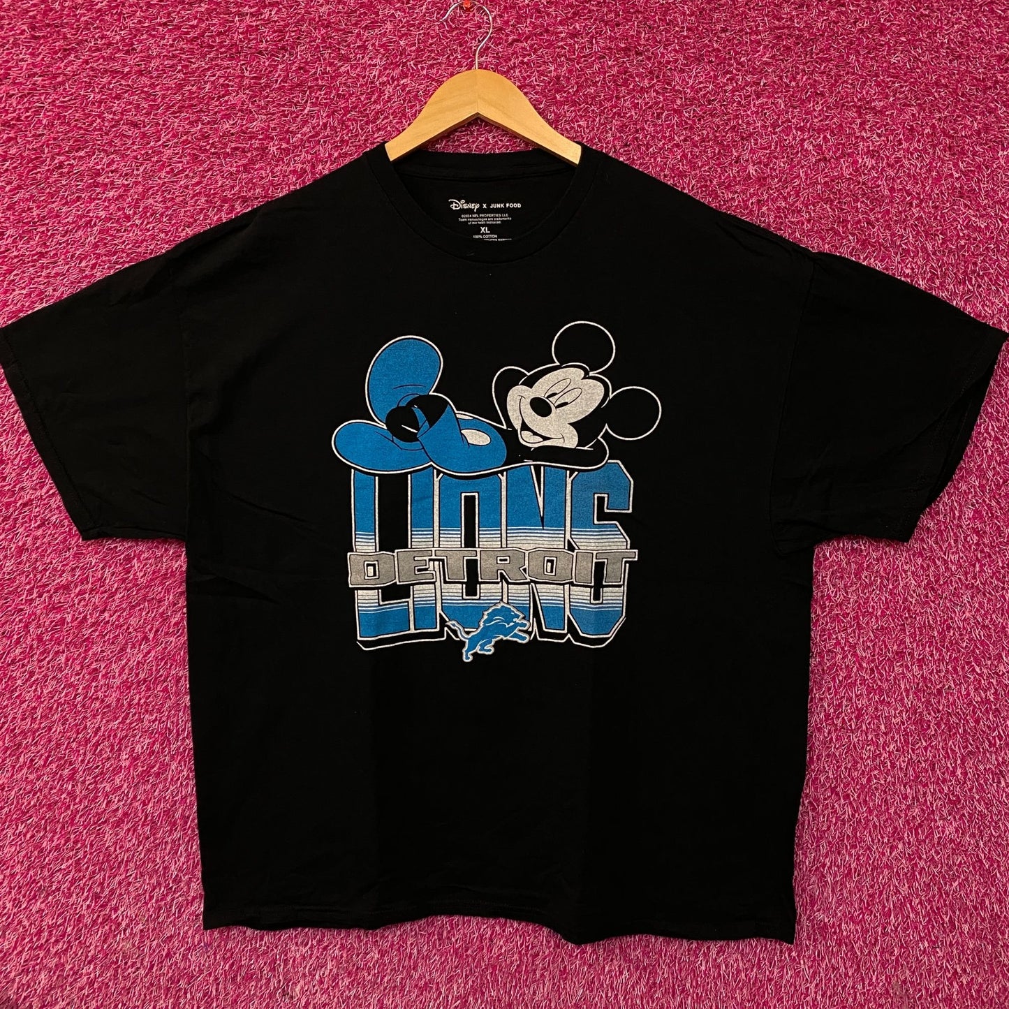 Disney x Junk Food NFL Detroit Lions Mickey Mouse Kick Back Shirt XL