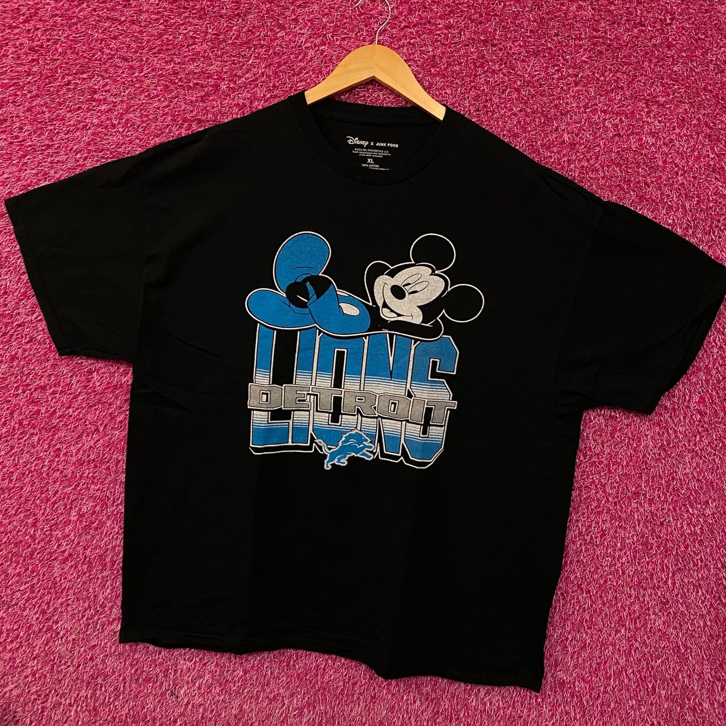 Disney x Junk Food NFL Detroit Lions Mickey Mouse Kick Back Shirt XL