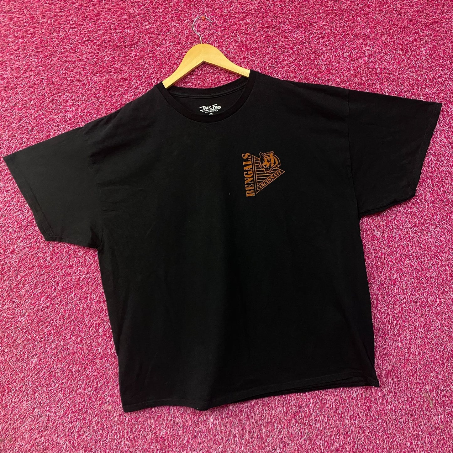 Junk Food Clothing Cincinnati Bengals Drive Graphic T-Shirt 2XL