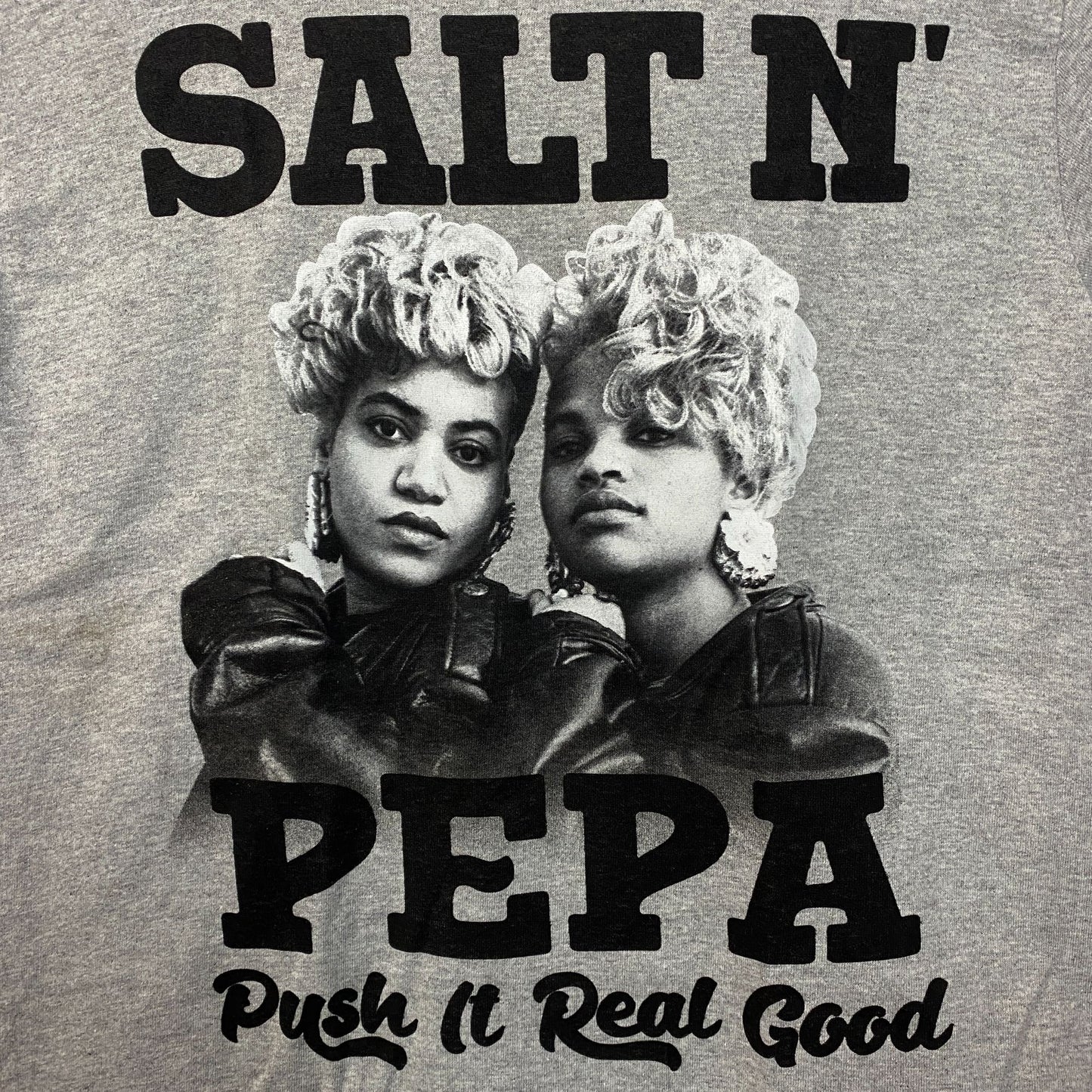Salt-N-Pepa Hot, Cool & Vicious Push It Real Good Graphic T-Shirt Small