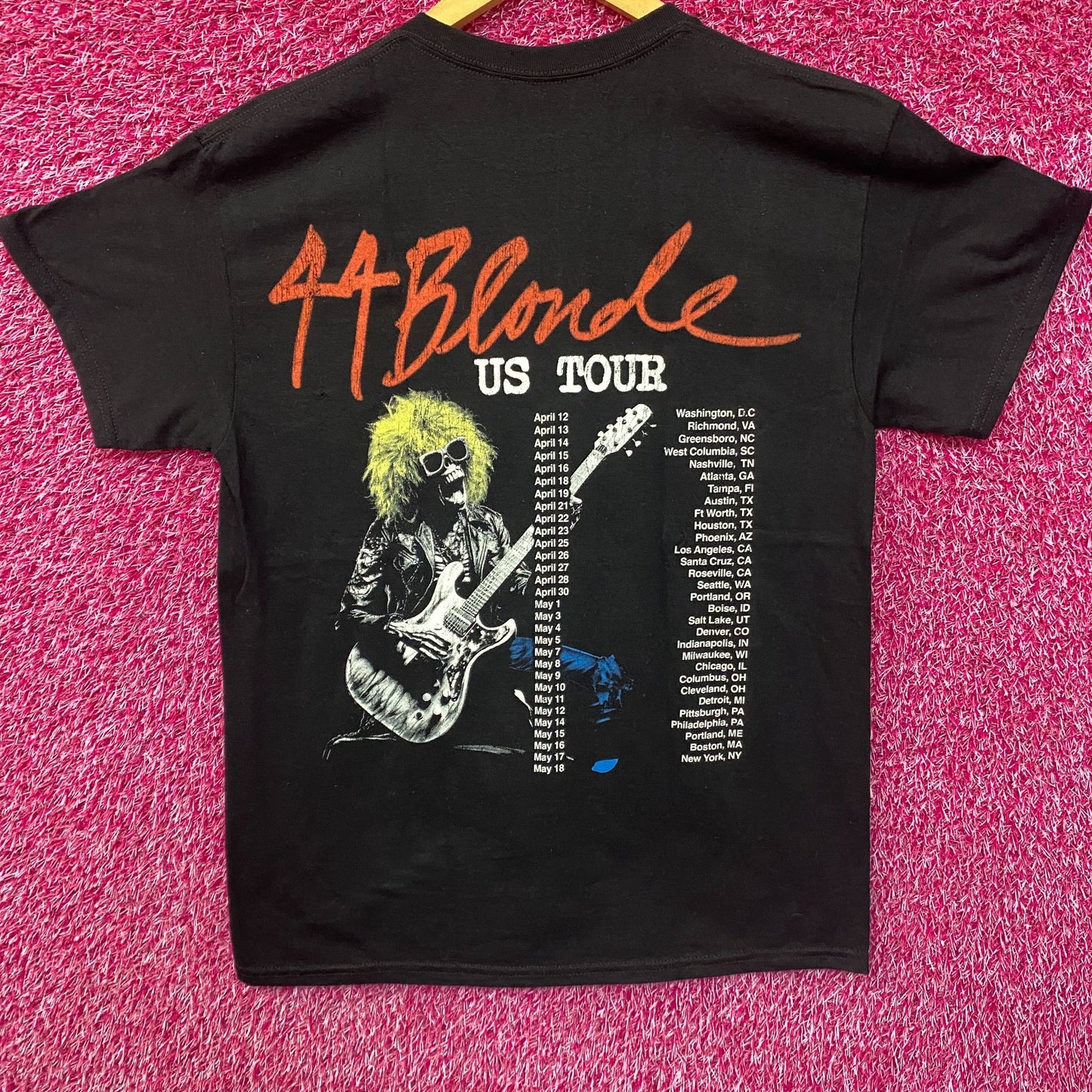 44 Blonde US Tour 2024 T-Shirt Medium