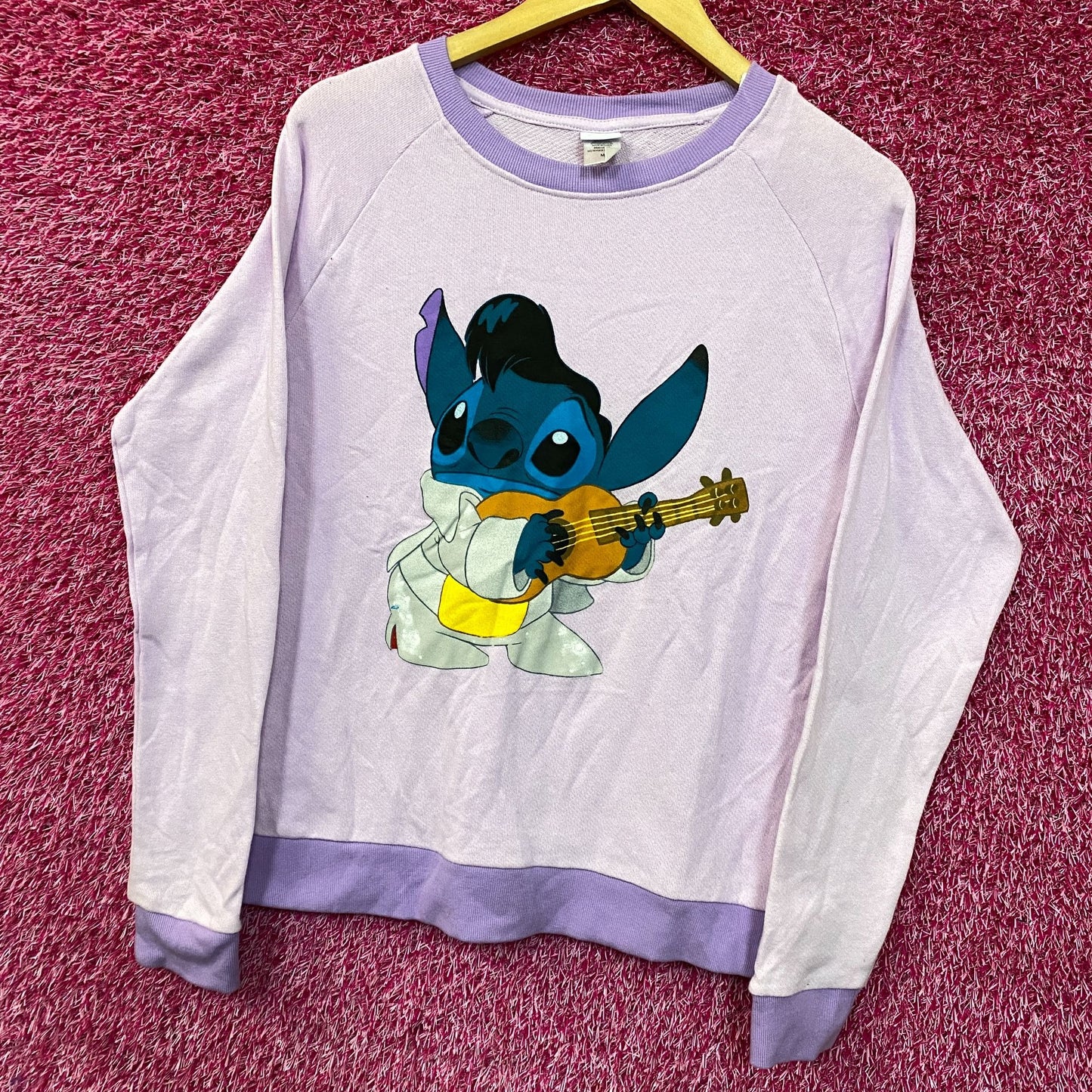 Disney Lilo and Stitch Elvis Stitch crewneck size Medium
