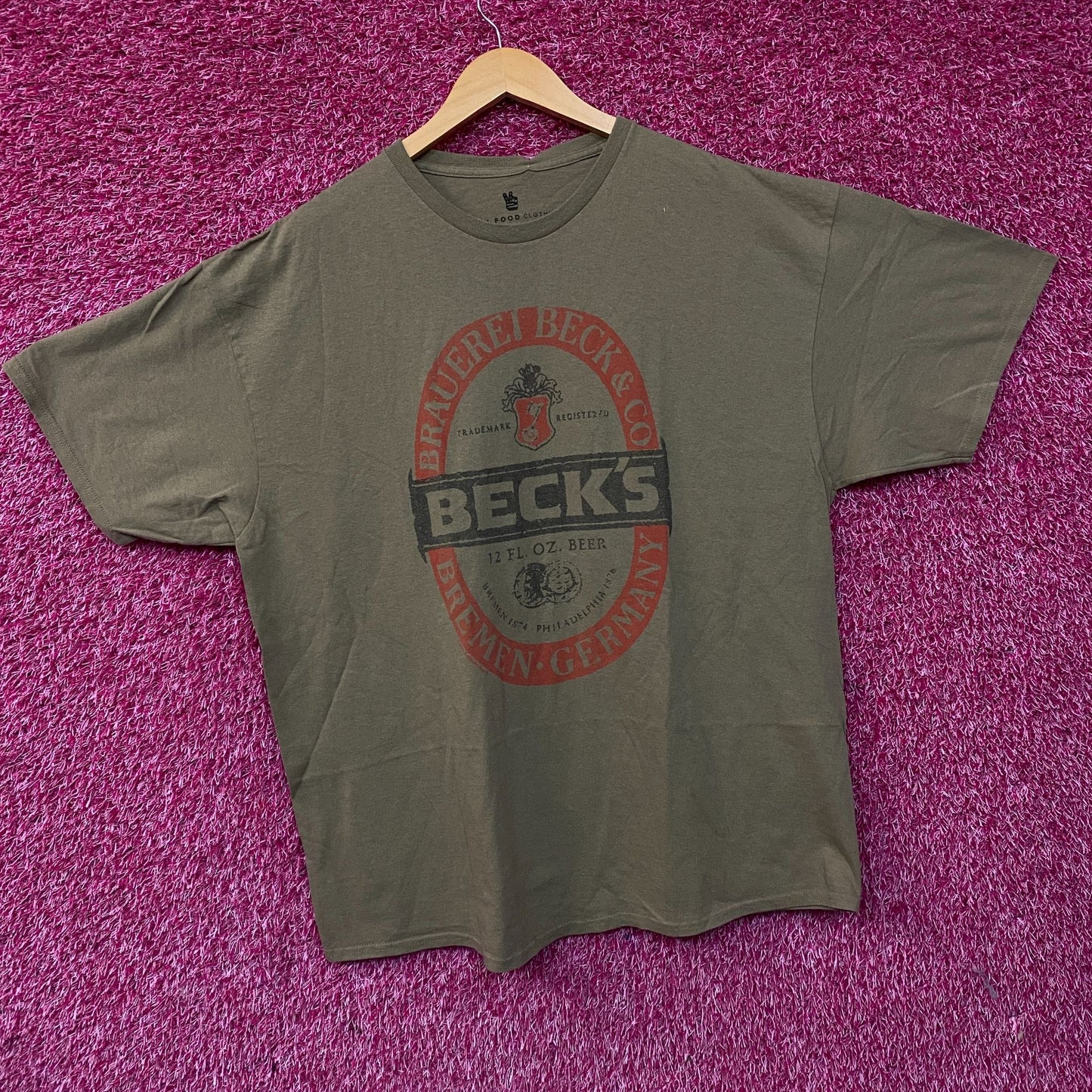 Junk Food Clothing Beck's Beer Graphic T-Shirt Large