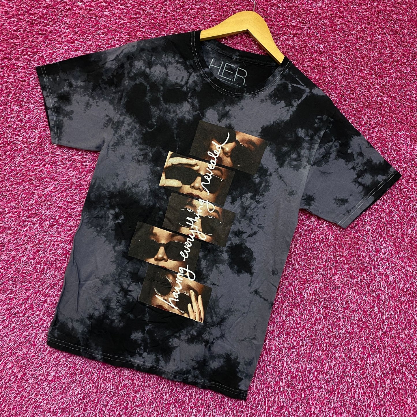 H.E.R. Rnb Retro style Tie dye Tshirt size Small