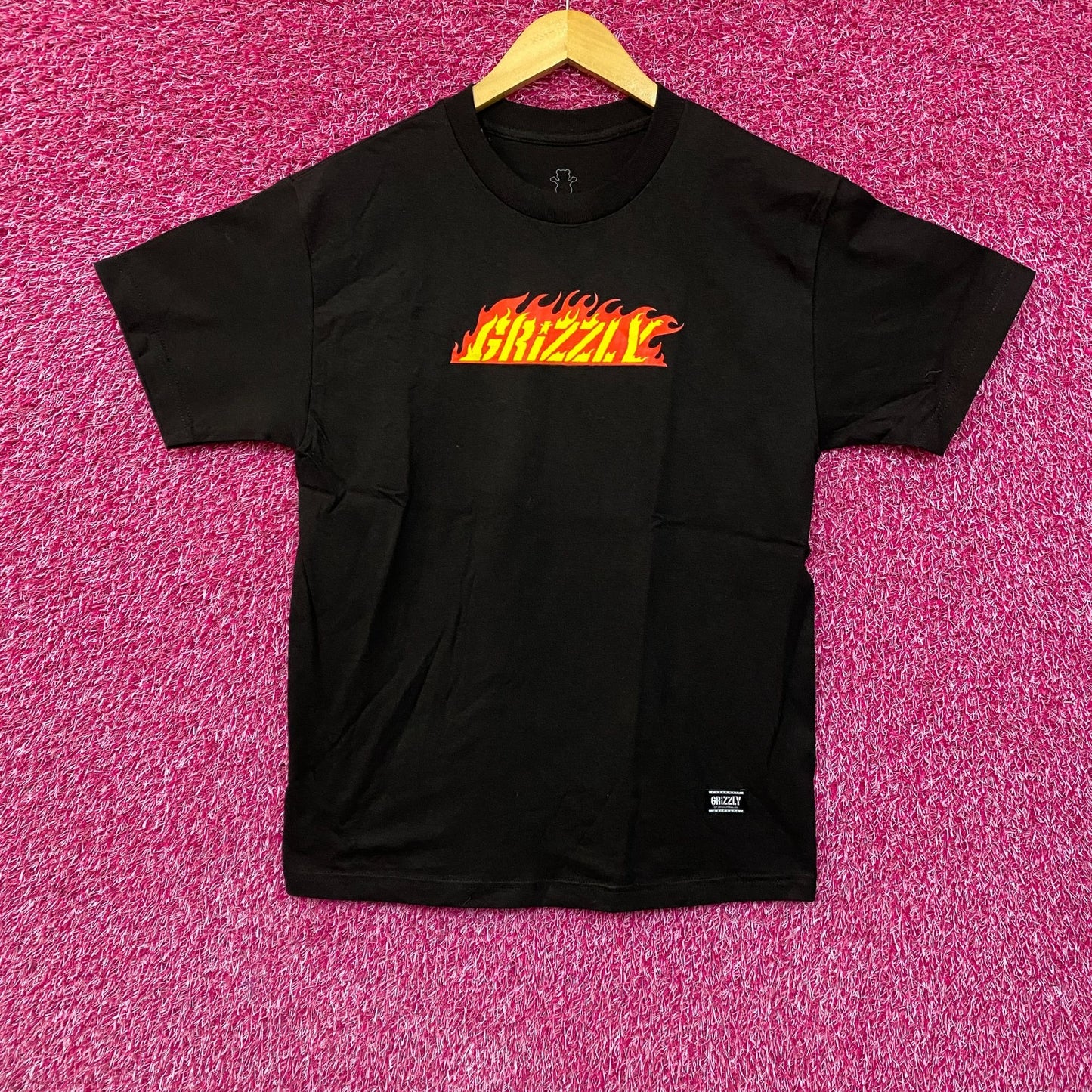 Grizzly Griptape Hot Rod Flames T-Shirt Medium.