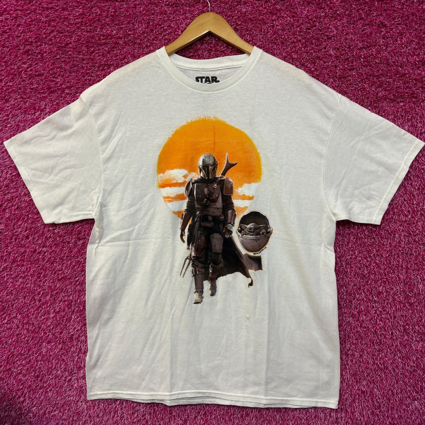 Star Wars The Mandalorian and Grogu Hero Tshirts XL