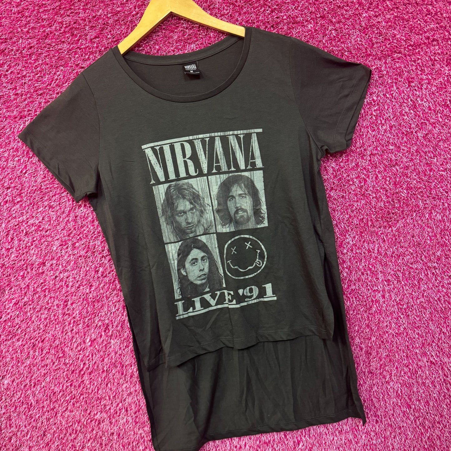 Nirvana 1991 Nevermind Rock Show Women’s Grunge Band Top M