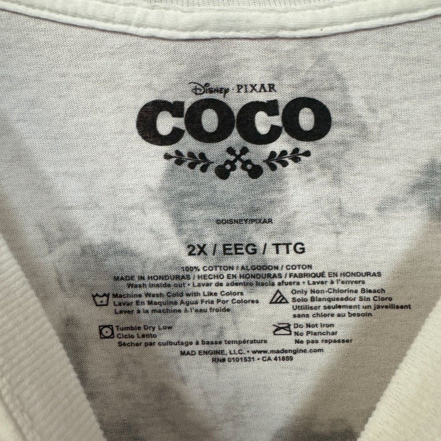 Coco Día De Los Muertos Poster tiedye T-shirt size 2XL.