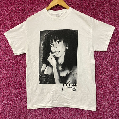 Tyla We Wanna Party Album Poster T-Shirt Small