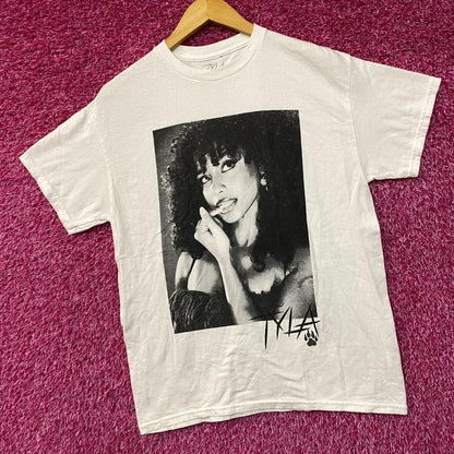 Tyla We Wanna Party Album Poster T-Shirt Small