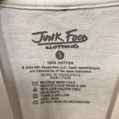 Junk Food Clothing NFL Cleveland Browns Throwback Helmet T-Shirt Small