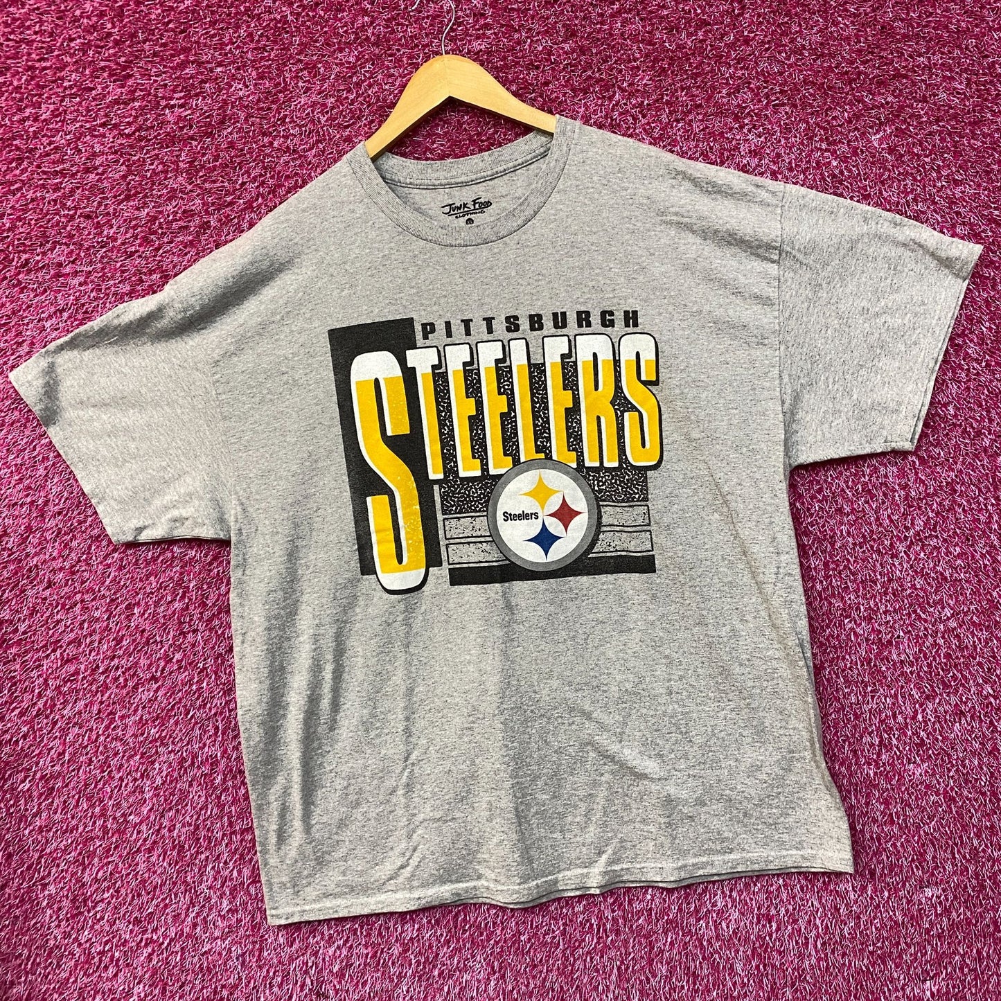NFL Franchise AFC North Pittsburgh Steelers Tshirt size XL