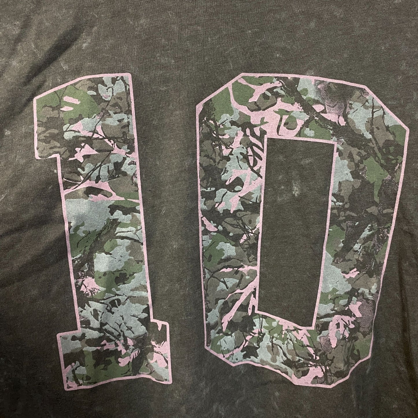 Rebellious One Grey Pink Camo Varsity Number 10 Mineral Wash Crop T-Shirt Small
