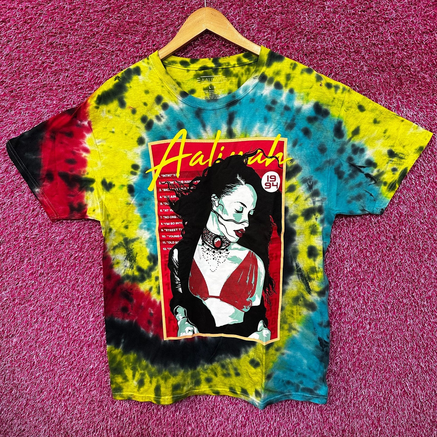Aaliyah Green Blue Queen of Rnb Tie Dye Tshirt size Large