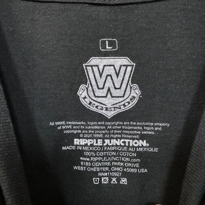 WWE Stone Cold Steven Austen vs Dwayne The Rock Johnson T-Shirt Large