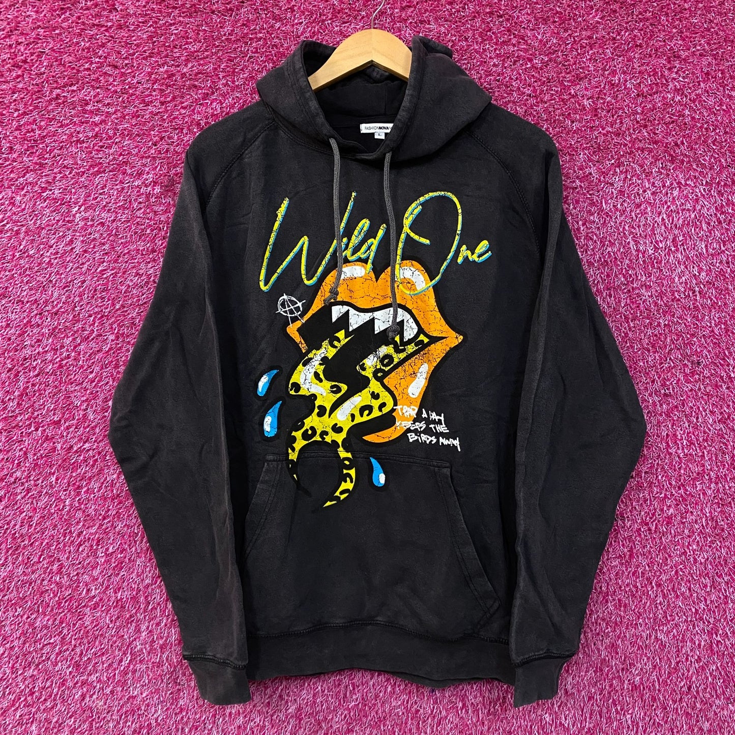 Fashion Nova Wild One Vintage Style Wash Graphic Hoodie Large