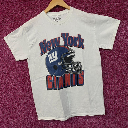 Junk Food Clothing NFL New York Giants Throwback Helmet Logo T-Shirt Small