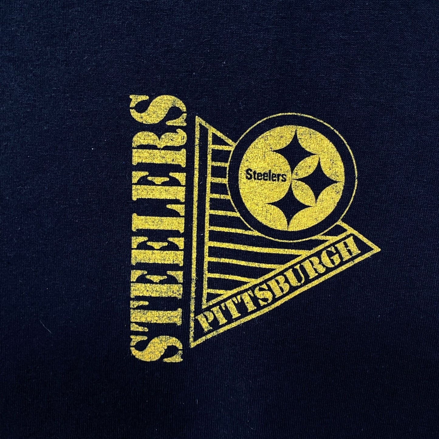 Junk Food Clothing Pittsburgh Steelers Graphic T-Shirt Medium