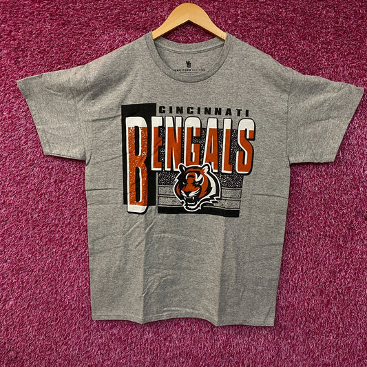 Junk Food Clothing NFL Cincinnati Bengals Complete T-Shirt Medium