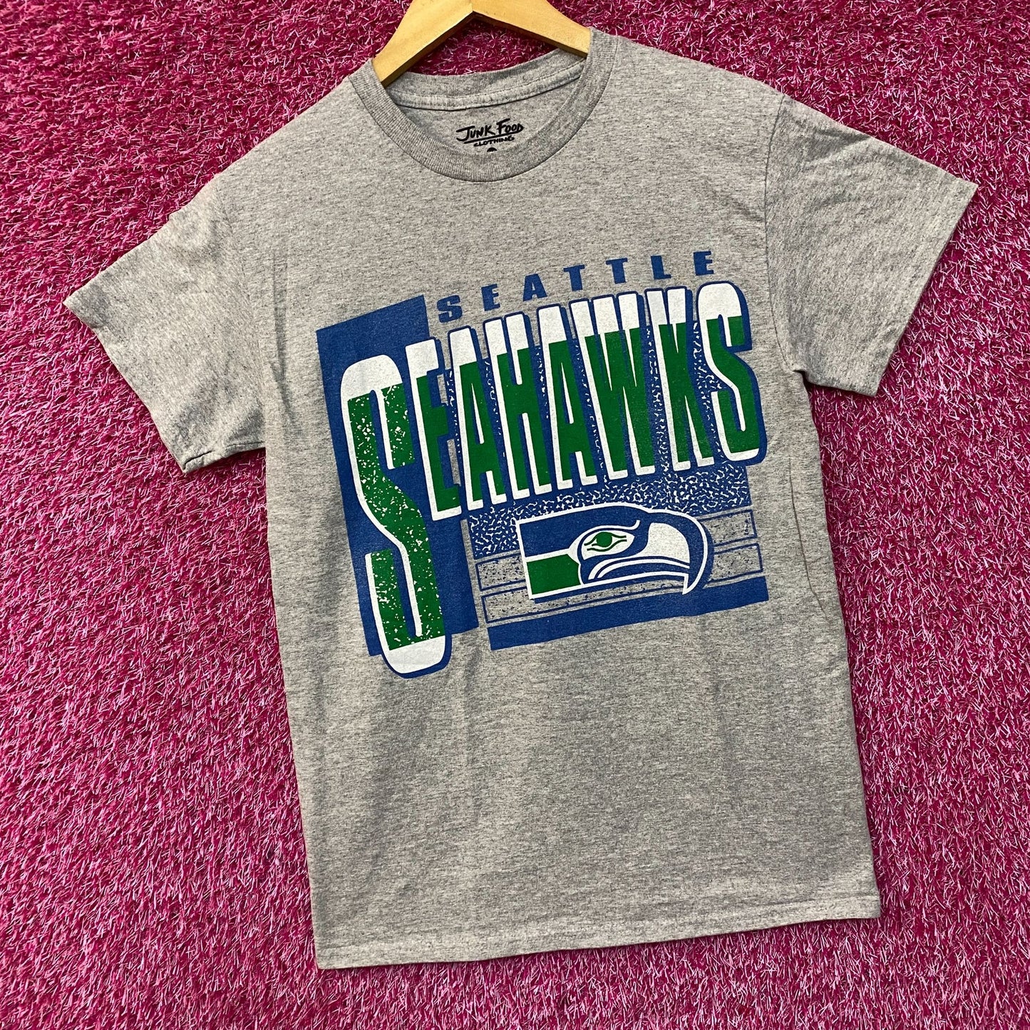 NFL Junk Food Seattle Seahawks Gray Tshirt Size XS