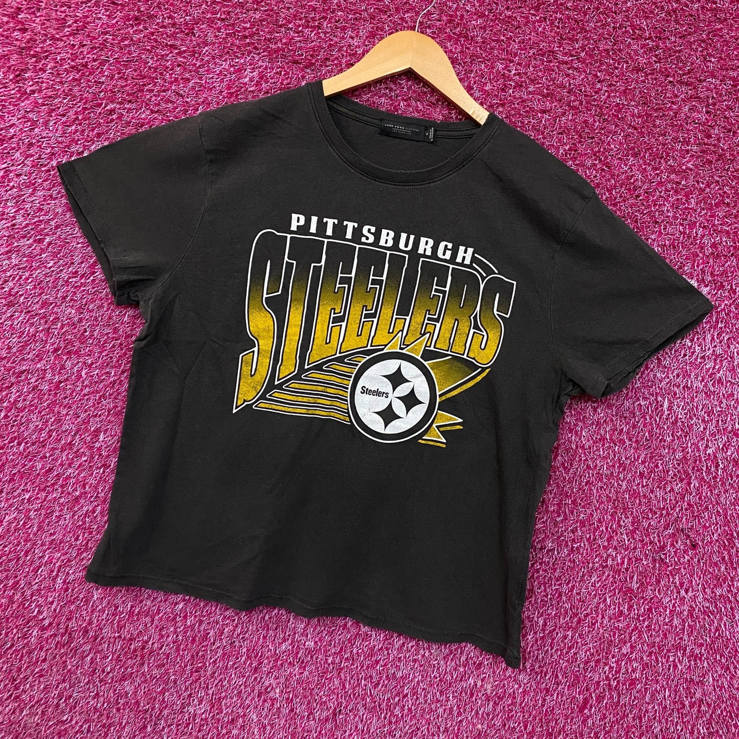 Junk Food Clothing NFL Pittsburgh Steelers Women's T-Shirt XL
