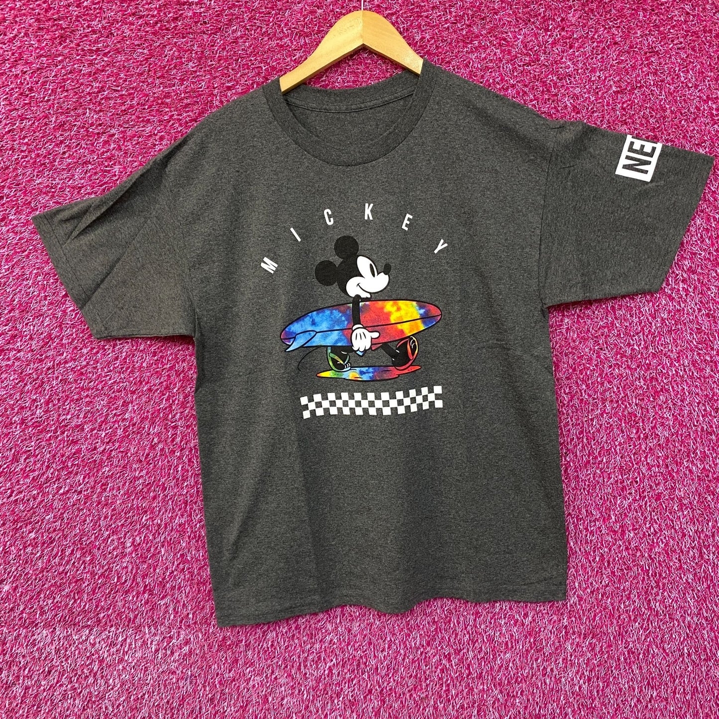 Disney x NEFF Mickey Mouse Surfboard Graphic Design T-Shirt Large