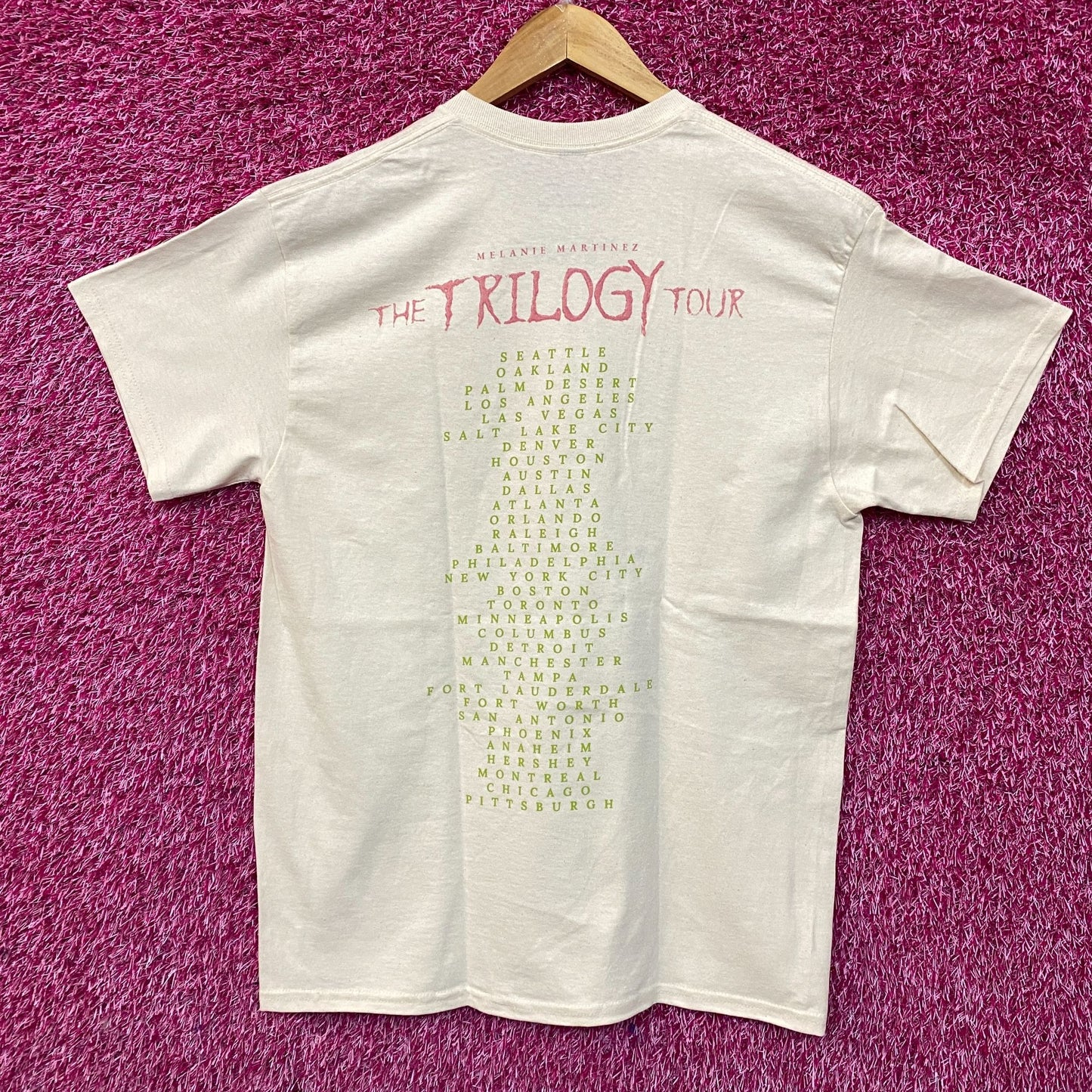 Melanie Martinez Trilogy Tour Beige Tshirt size Medium