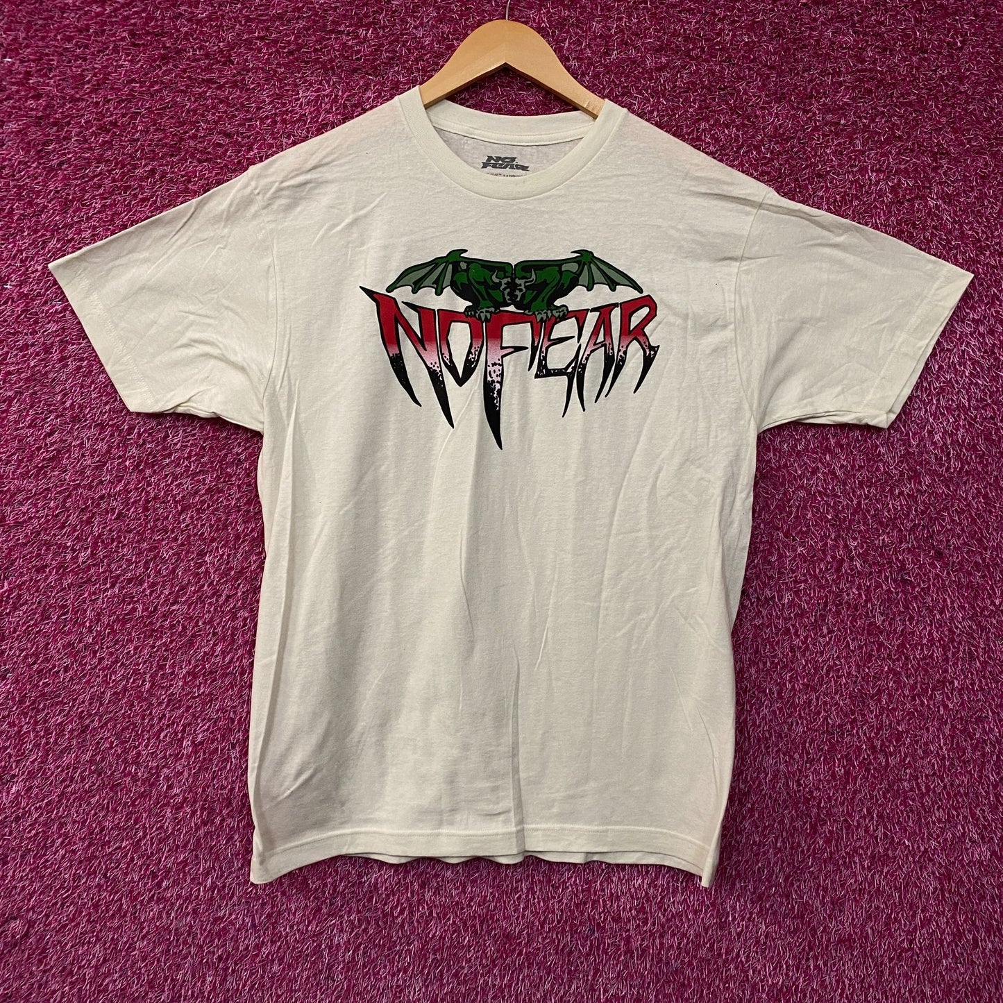 No Fear Vintage Style Gargoyle Graphic Tee Large