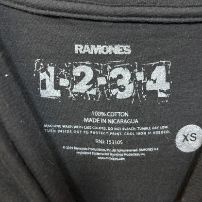 The Ramones Arturo Vega Presidential Seal Punk Band Logo Tee XS