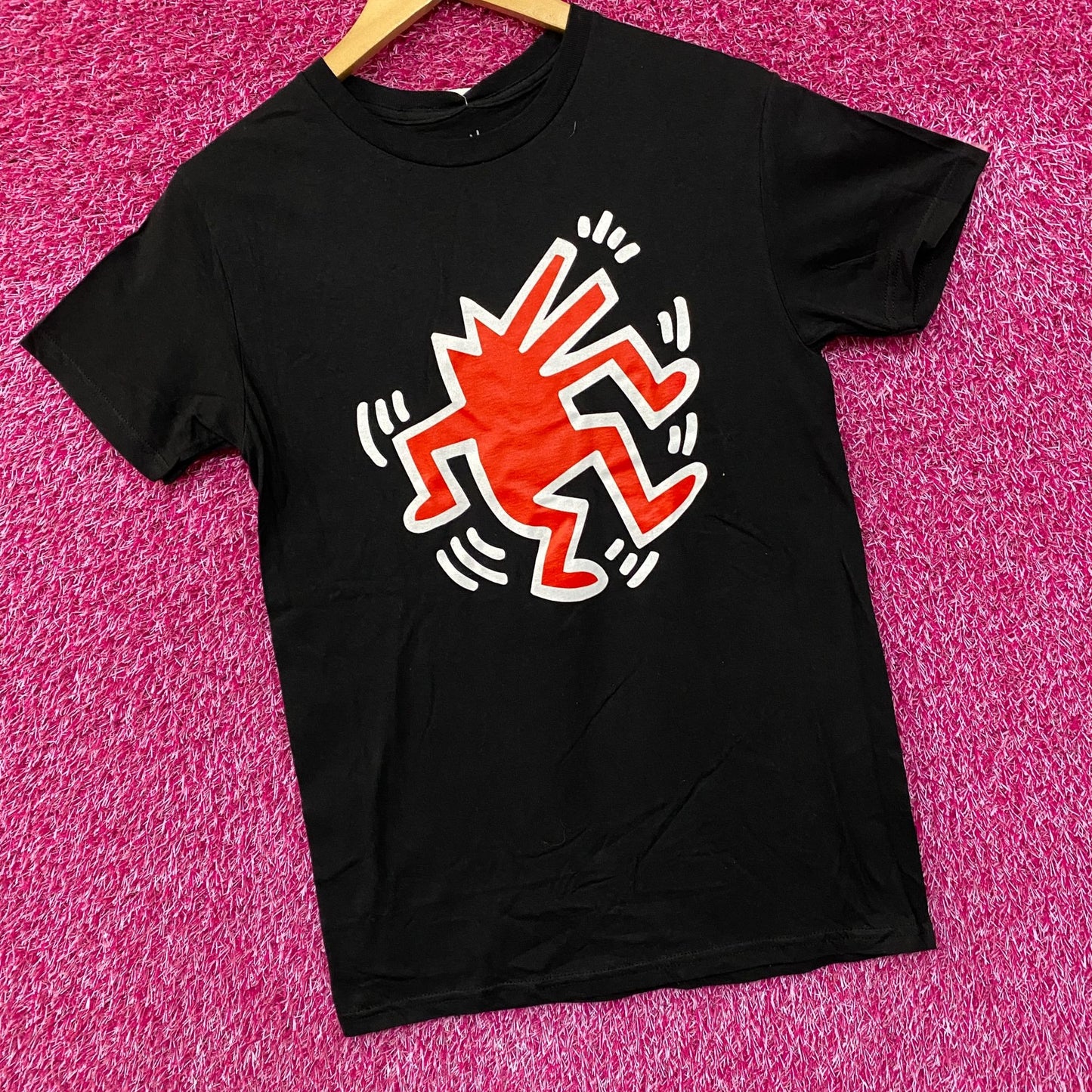 Keith Haring Dancing Dog Graphic Design T-shirt Small