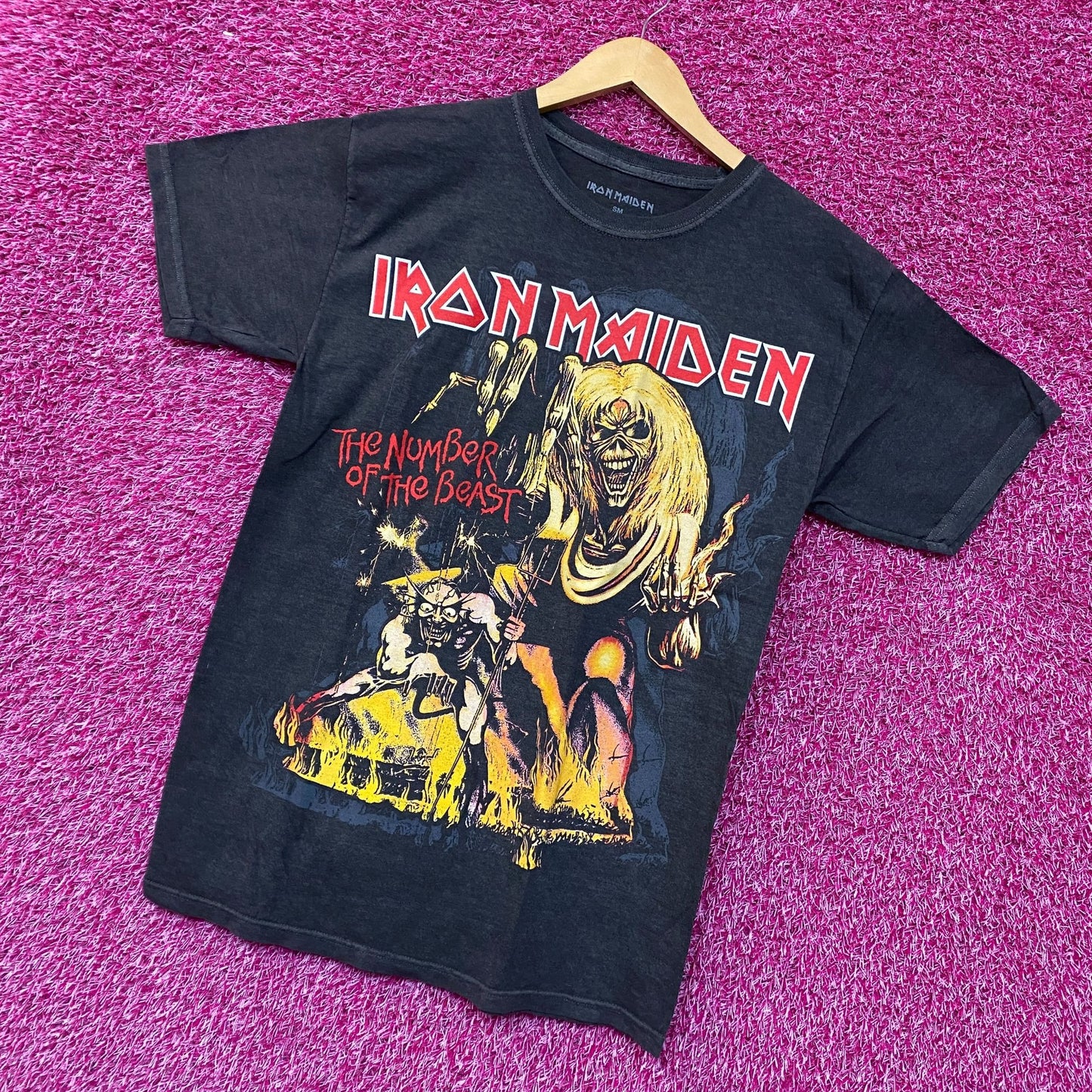Iron Maiden The Number Of The Beast Rock Tshirt size Small