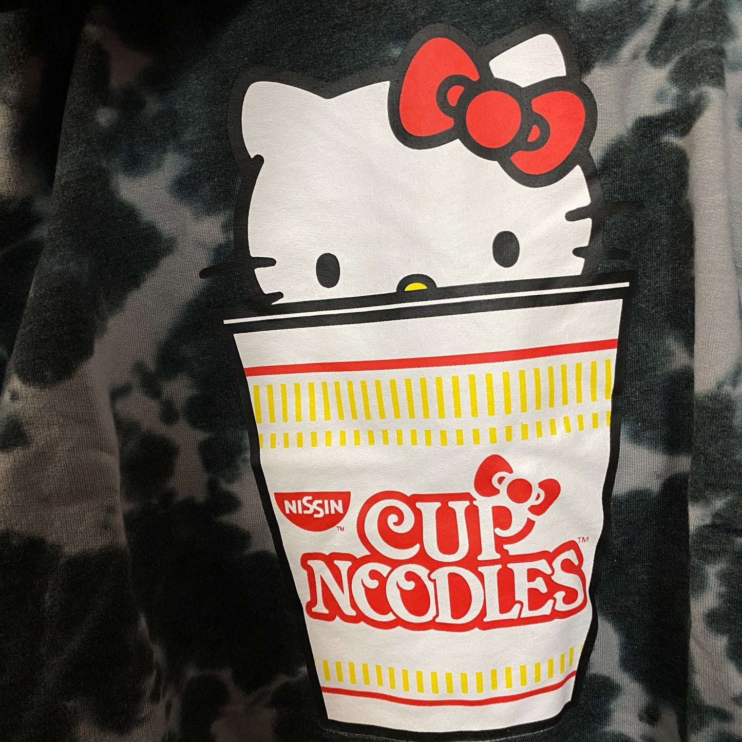 Hello Kitty X Nissin Cup noodles tiedye Crop Top size 1X
