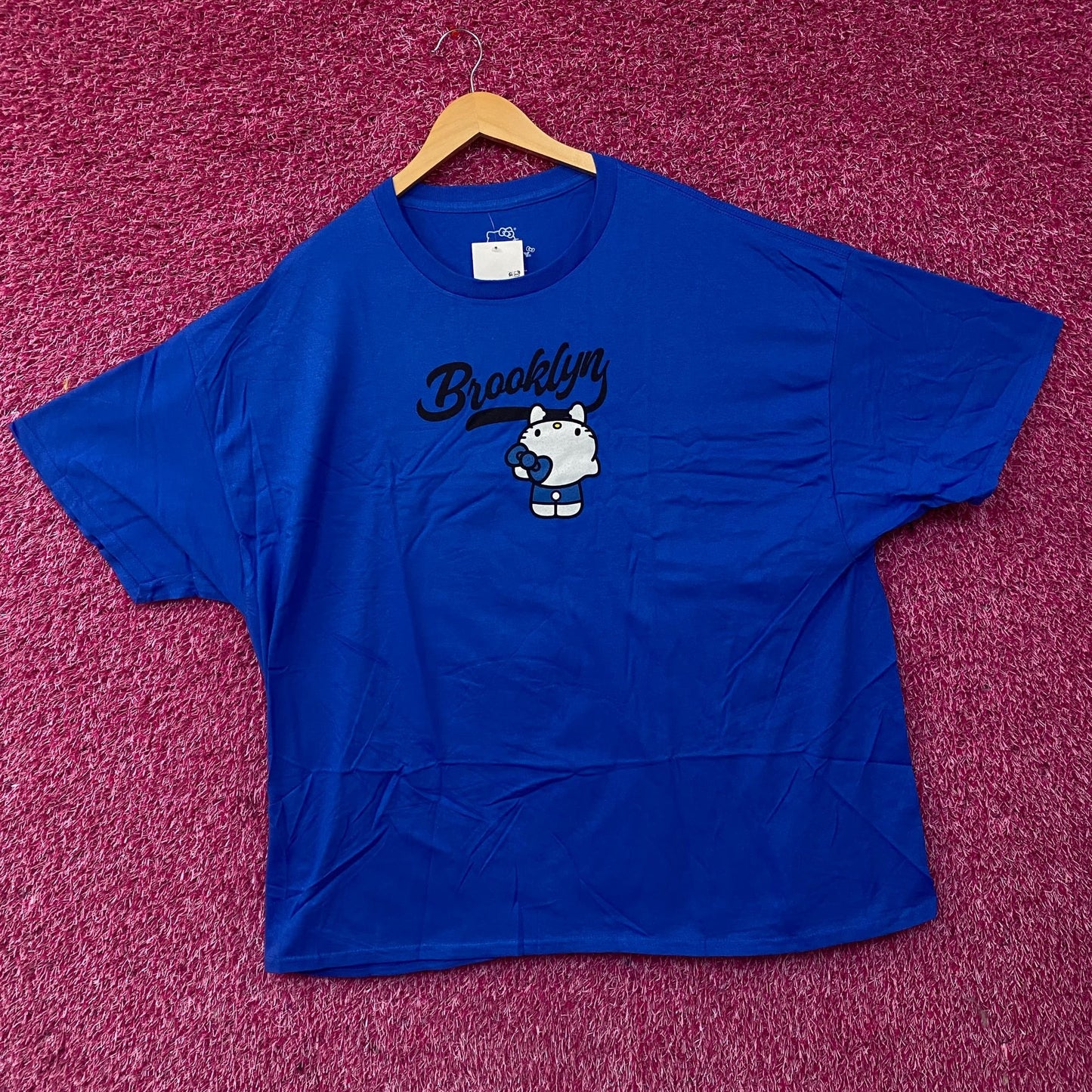 Sanrio Hello Kitty Brooklyn Cute Graphic T-Shirt 2XL
