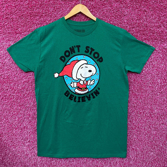 Santa Snoopy Dont Stop Believin Peanuts Christmas Tee L